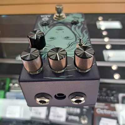 Walrus Audio - JULIA V2 3